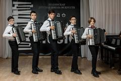 Образцовый инструментальный ансамбль Джайв-аккорд